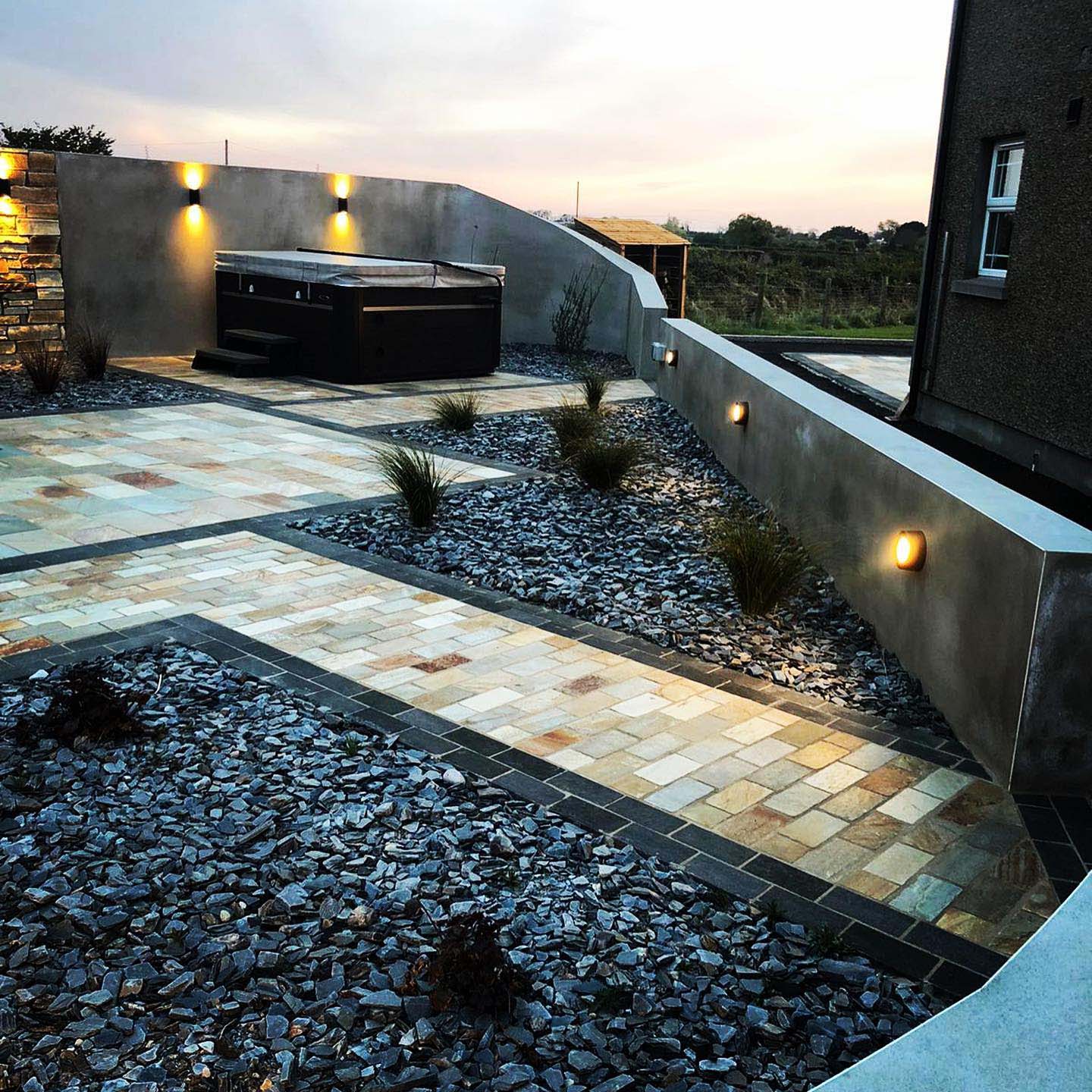 Exterior light installation